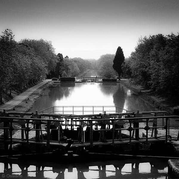 Waters of Beauty: photo CANAL (Author: Ossiane)